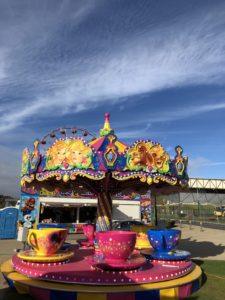 tea cup carousel ride hire