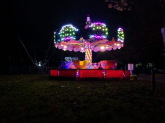 tea cups carousel hire with lighting