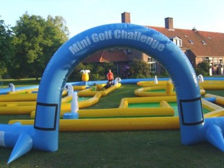 crazy golf mini golf course hire northern ireland