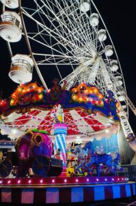 toyset funfair carousel merry go round
